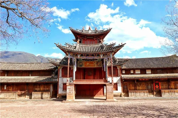 大理旅游攻略｜沙溪古道上的容顏如花開花落，來(lái)沙溪體驗(yàn)徒步吧