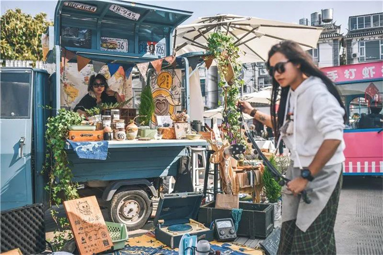 大理麋鹿星球——市集美食、文藝演出、潮人拍攝的新地標(biāo)，原四季集市，是大理小眾打卡地